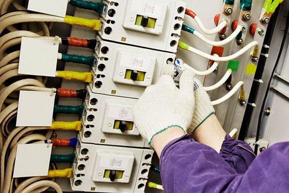 Услуги электрика